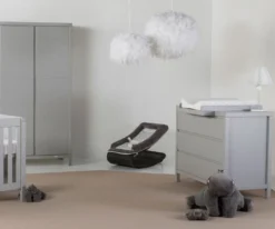 Armoire 2 Portes Bois Mélaminé Gris Orelle -KidKraft || Disney Cars || HELLO KITTY Soldes Boutique armoire 2 portes bois melamine gris stripes 5414375164260 592199