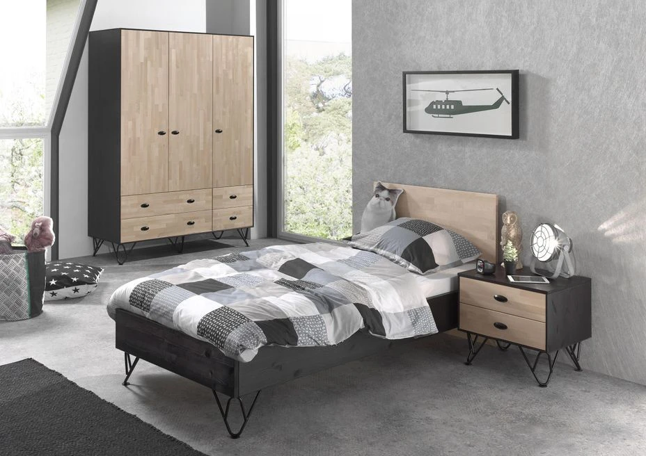 Armoire 3 Portes 4 Tiroirs Bois Massif Clair Et Gris Arna 3 Armoire 3 Portes 4 Tiroirs Bois Massif Clair Et Gris Arna – Image 3